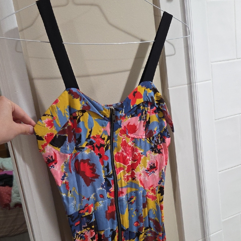 Floral Sleeveless Dress